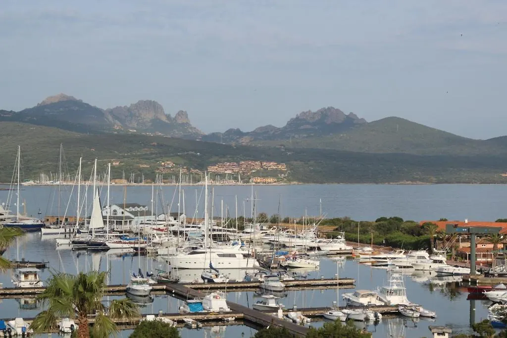 I Tramonti Apartments Порто-Ротондо Италия